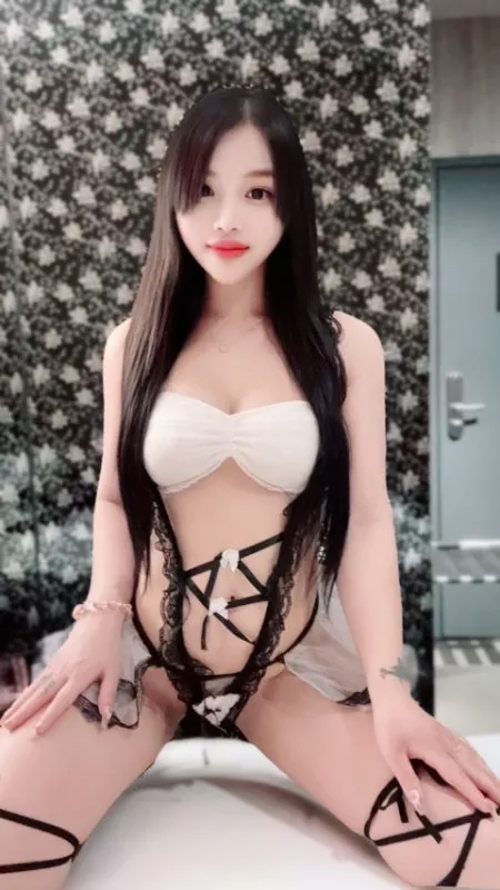 奶娃|服務型