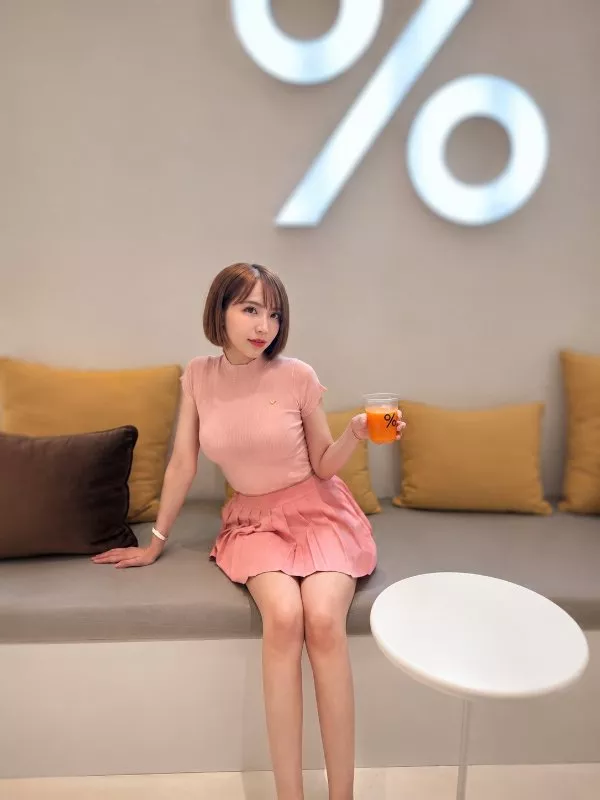 朱茵